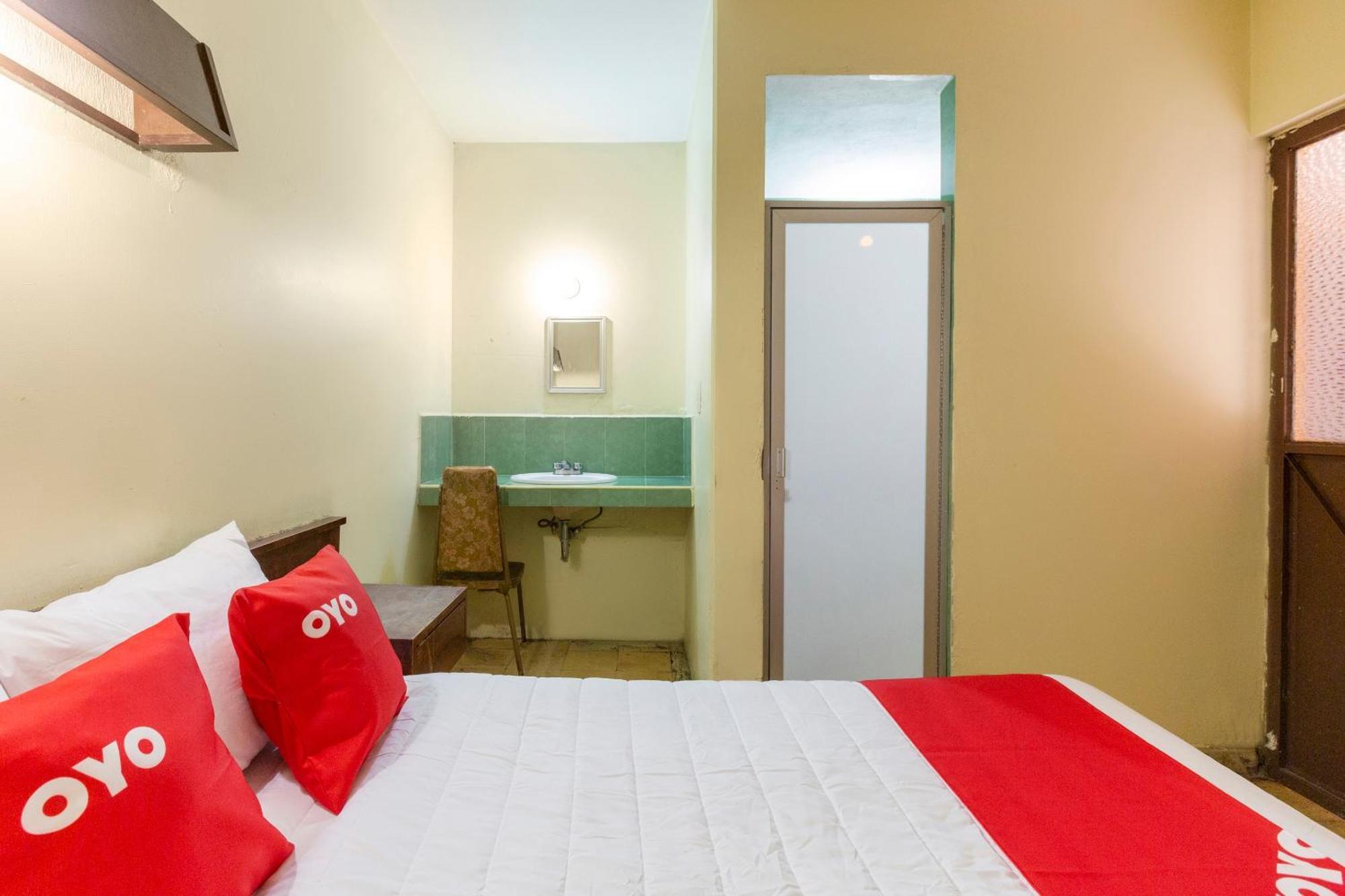 Oyo Hotel Emperador, Oaxaca Ngoại thất bức ảnh